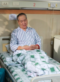 绯红小猫是哪国人
